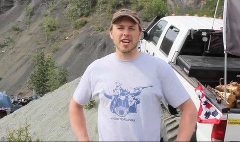 How to Alaska Logo Men's Tee